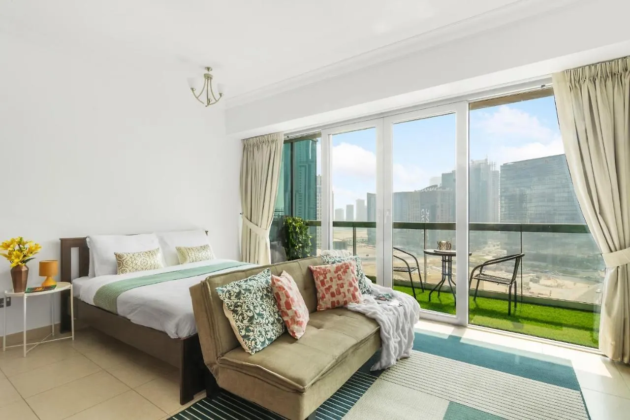 The Smart Concierge - Boulevard Walk Dubai Apartment